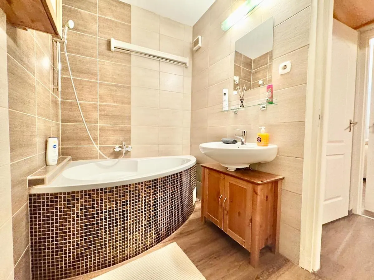 T27 Apartment Budapest